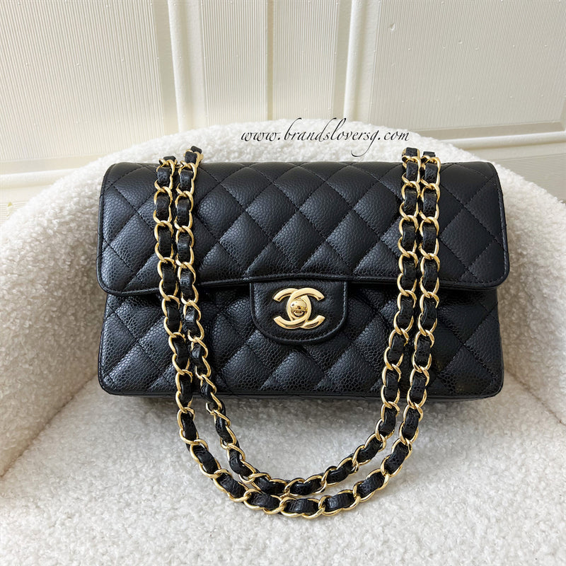 chanel classic double flap small black