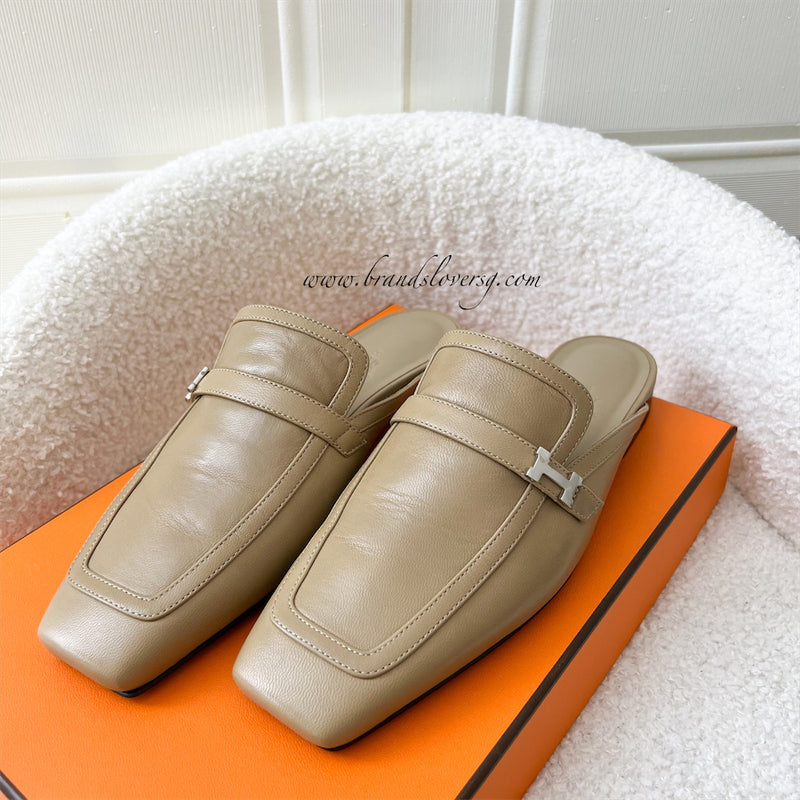 Hermes Groupie Mule in Beige Argile Size 36