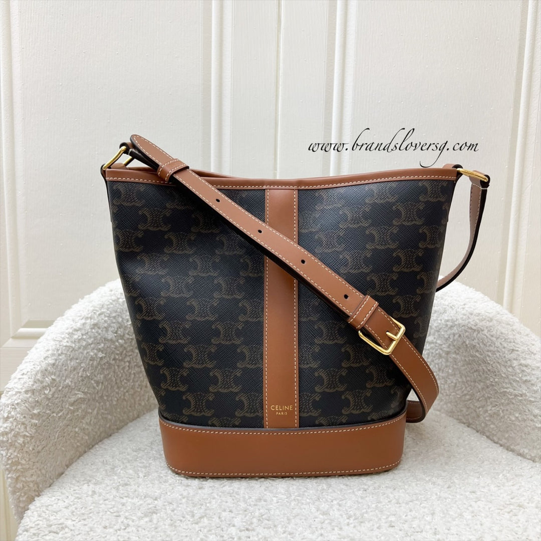 【CELINE】TRIOMPHE SMALL BUCKET BAG Small Bucket IN Triomphe Canvas and calfskin - TAN | CELINE