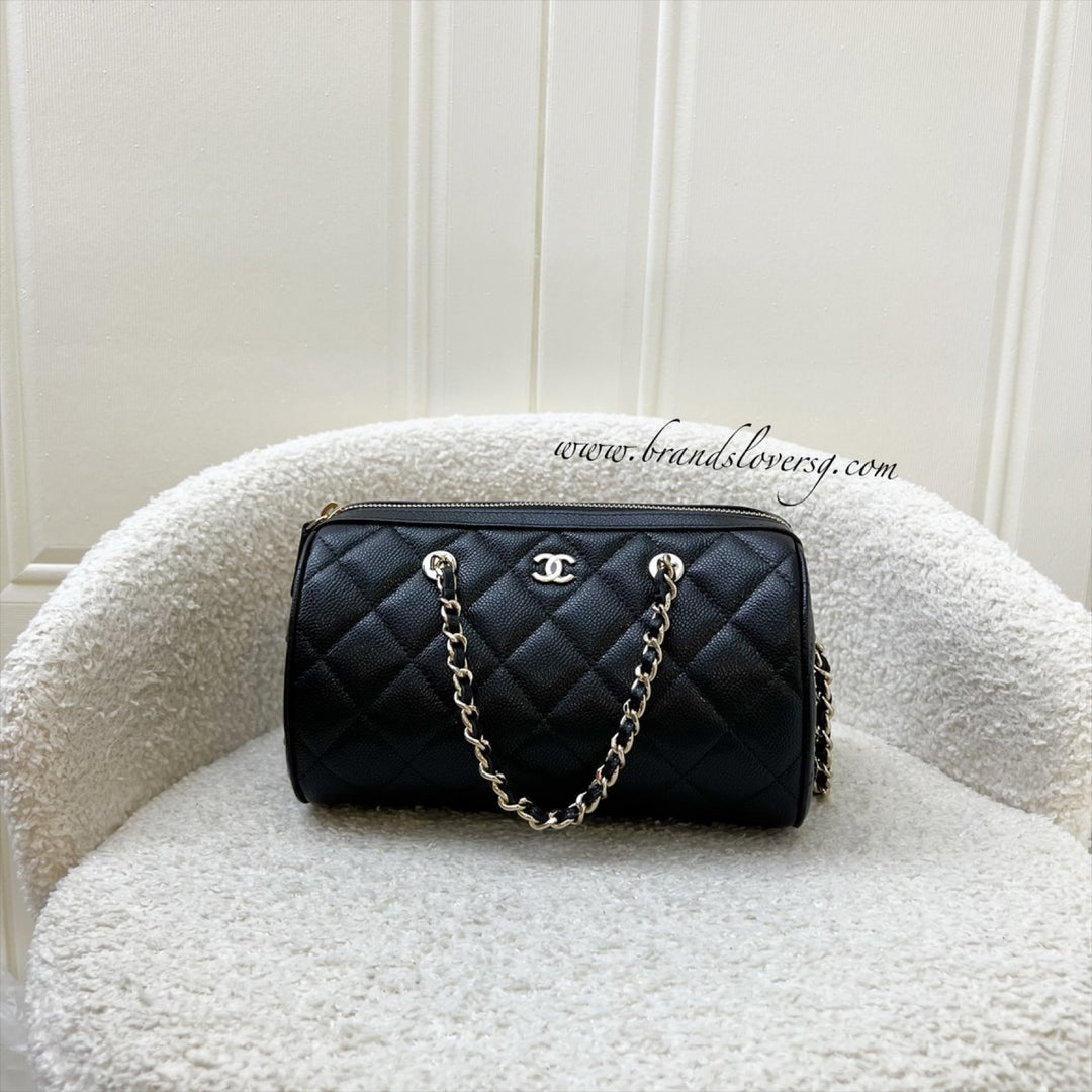 Chanel（シャネル）AP4425 25シーズンブラックキャビア Chanel 25P Bowling Bag in Black Caviar and LGHW (Model