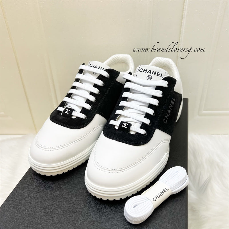 Chanel 24C Sneakers in White Calfskin and Black Suede Sz 38 (Model: G45470)