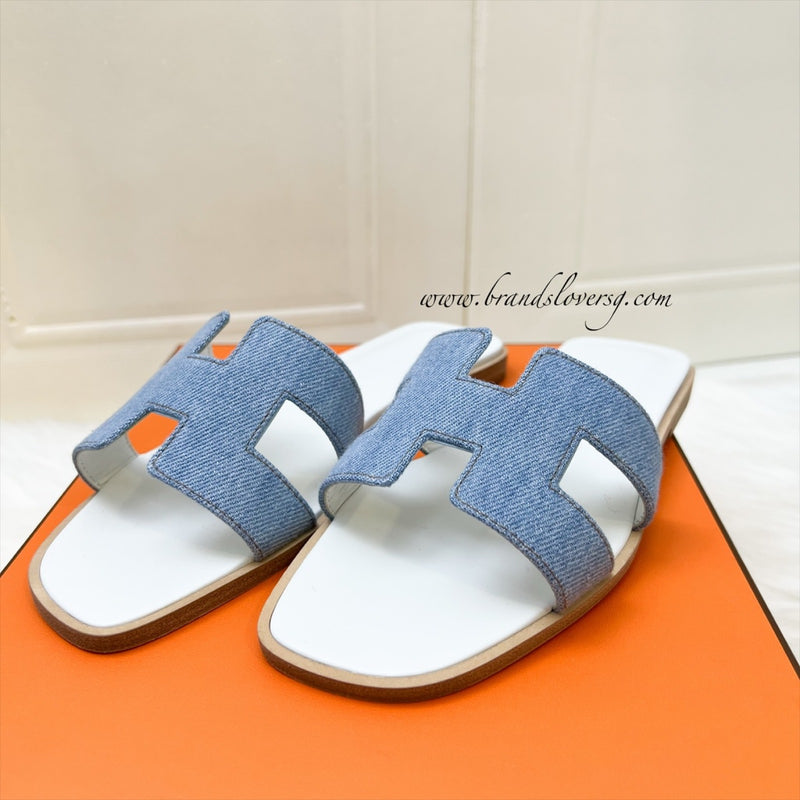 Hermes Oran Sandals in Bleu Clair Denim Sz 35.5