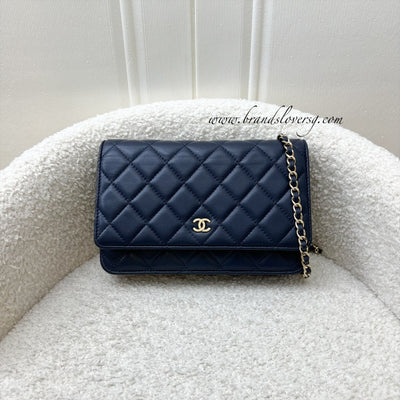 Chanel Classic Wallet on Chain WOC in Navy Lambskin and LGHW (Model: AP0250)