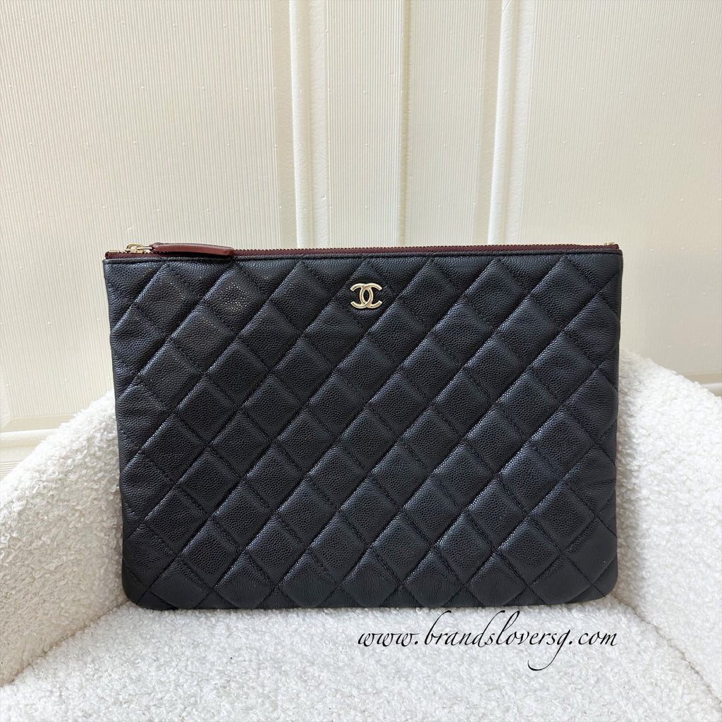 Chanel o case discount medium