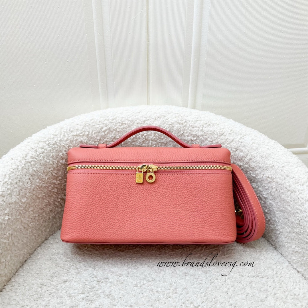 はつこ Loro Piana L19 Extra Pocket in Flamingo Pink Calf Leather and GHW
