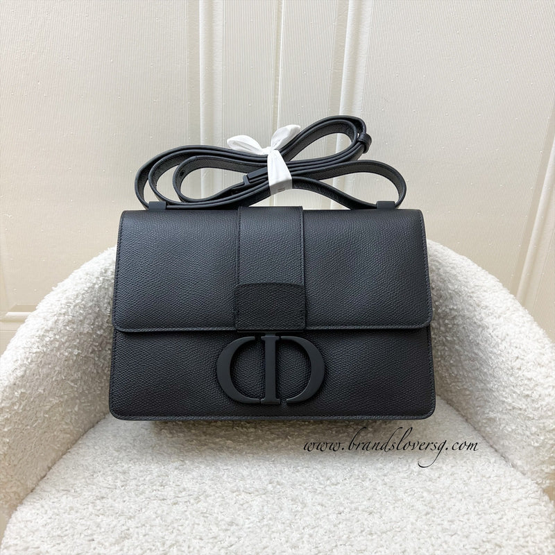 Dior 30 Montaigne Flap Bag in Ultramatte Grained Black Leather and BHW (Model: M9203SBFK)