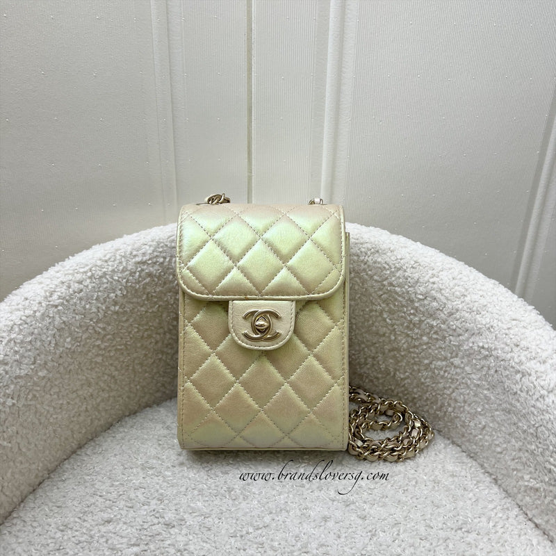 Chanel Clutch with Chain / Phone Holder in 20B Iridescent Ivory Lambskin and LGHW