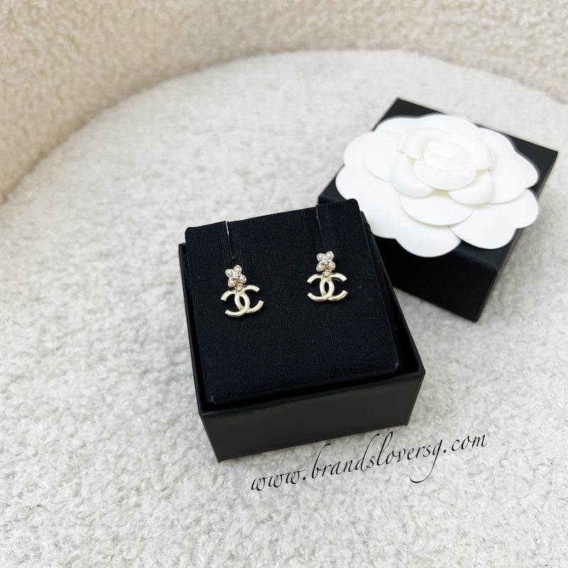 Chanel 23K CC Logo Earrings with Pearls and Crystals in GHW