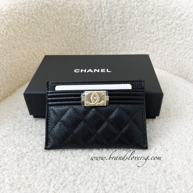 Chanel Boy Flat Card Holder in Black Caviar LGHW