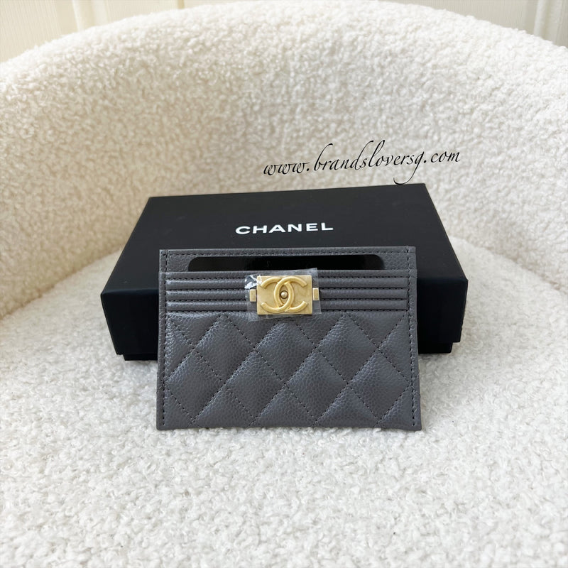 Chanel Boy Flat Card Holder in Dark Grey Caviar AGHW