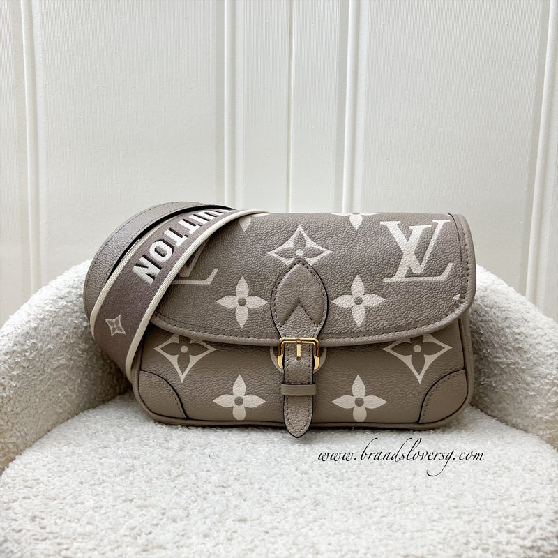 LV Diane PM in Tourterelle (Grey) / Creme Giant Monogram Empreinte Leather and GHW