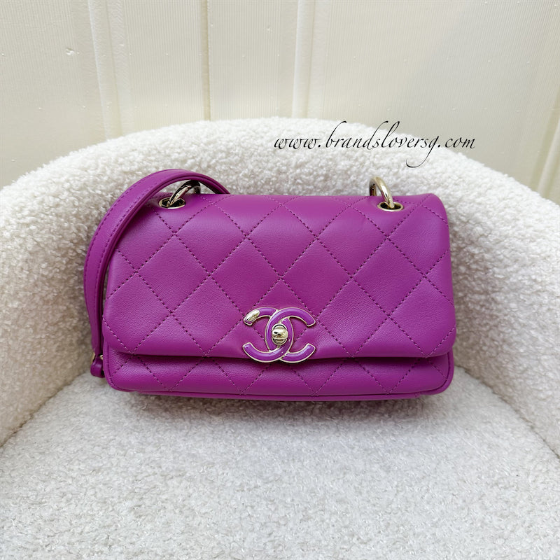Chanel Seasonal Shoulder Flap Bag in Purple Lambskin and GHW