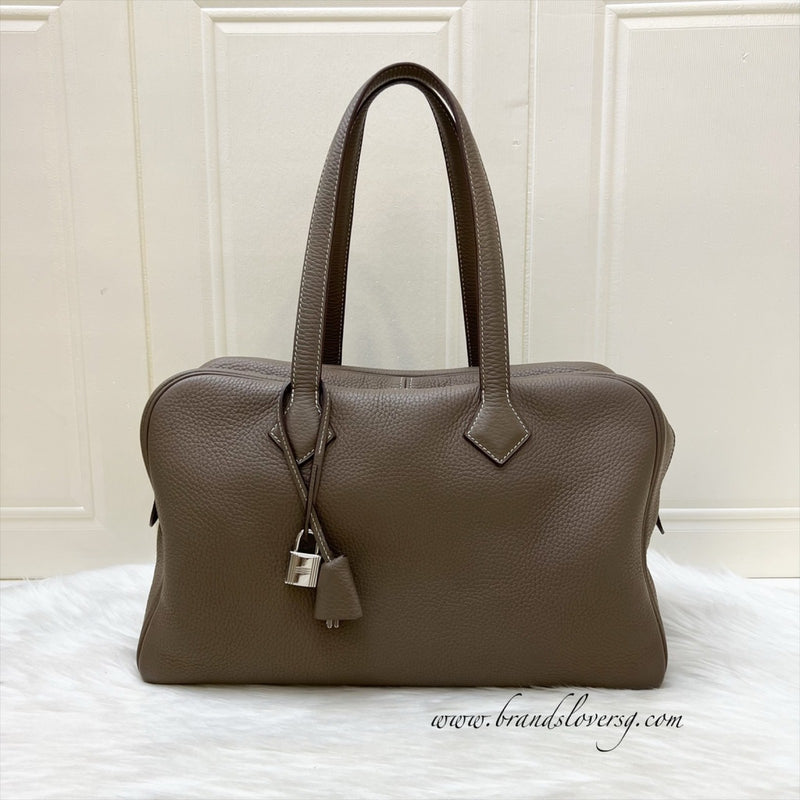 Hermes Victoria II 35 Shoulder Bag in Etoupe Clemence Leather and PHW