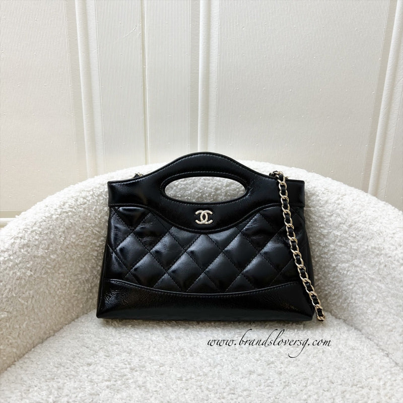 Chanel 31 Nano Shopping Bag in Black Shiny Calfskin and LGHW (Model: AP3656)