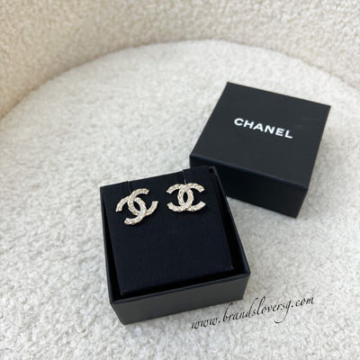 Chanel 23B CC Logo Earrings in SHW