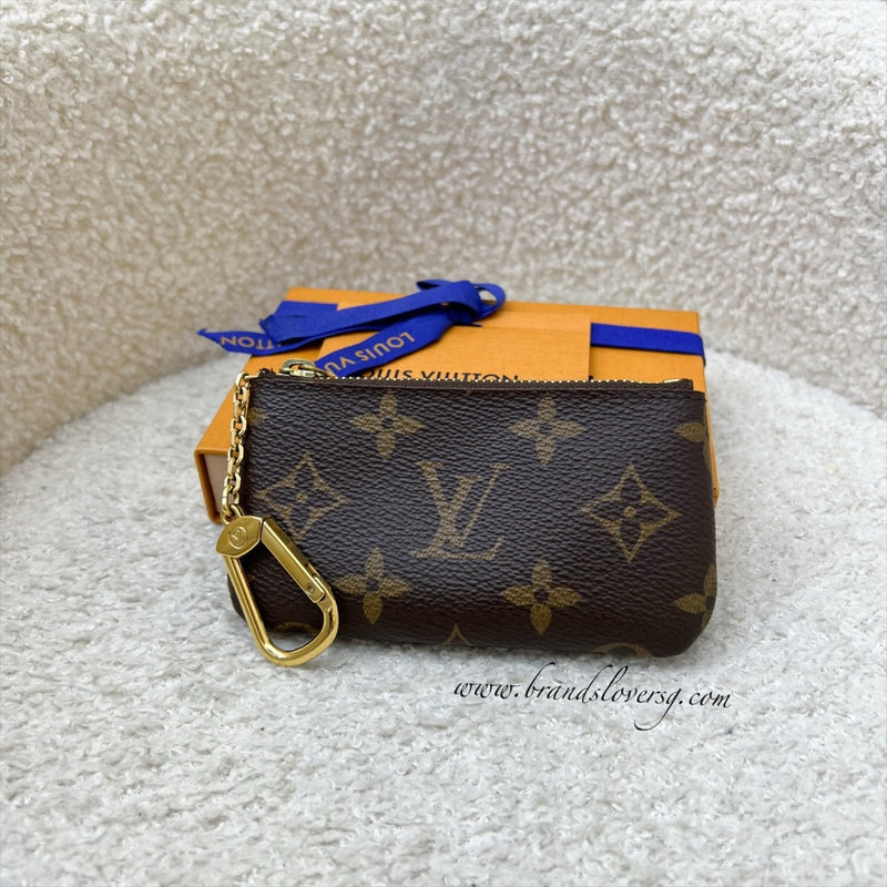 LV Key Pouch in Monogram Canvas and GHW (Model: M62650)