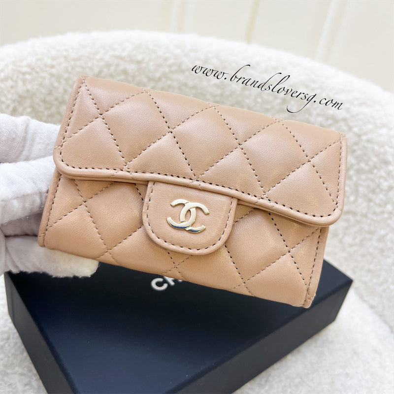 Chanel Classic Snap Card Holder in Milk Tea Lambskin and LGHW