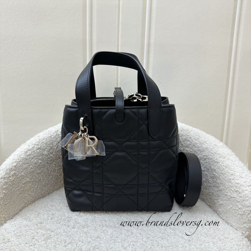 Dior Small Toujours Vertical Tote in Black Macrocannage Calfskin and GHW (Model: M2835OSNW)