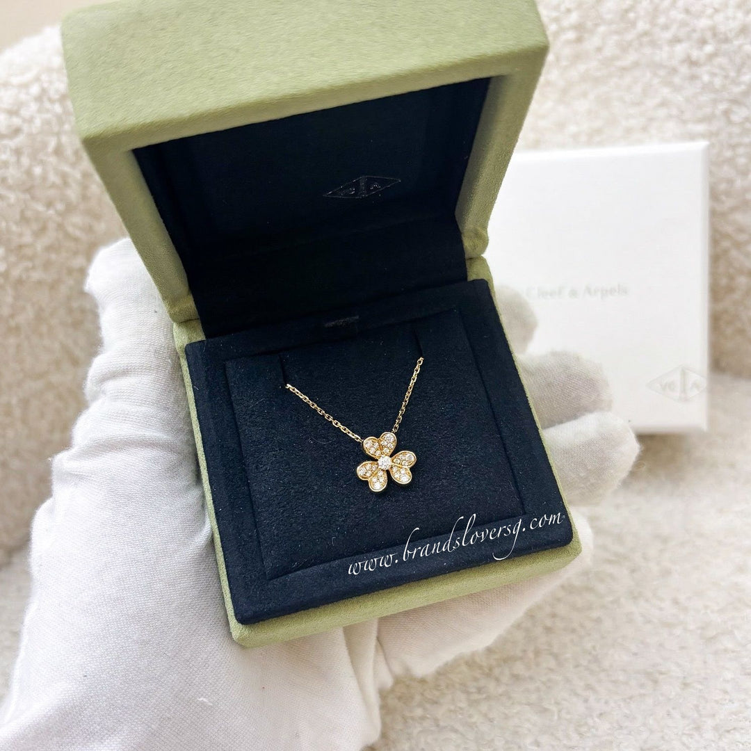 Van Cleef & Arpels VCA Frivole Mini Model Pendant Necklace with 25