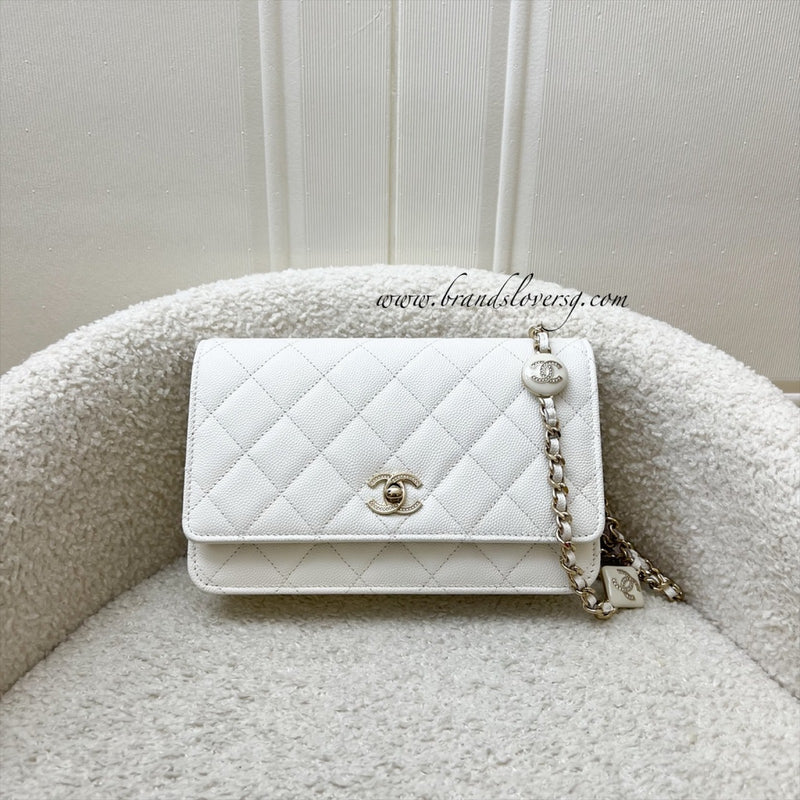 Chanel 25P Wallet on Chain WOC in White Caviar and LGHW (Model: AP4299)