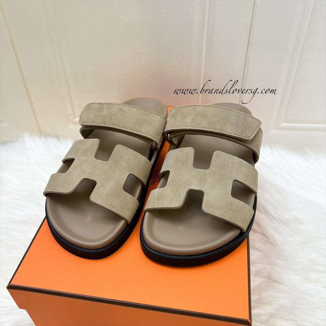 Hermes Chypre Sandal in Beige Esquisse Suede Goatskin Sz 36