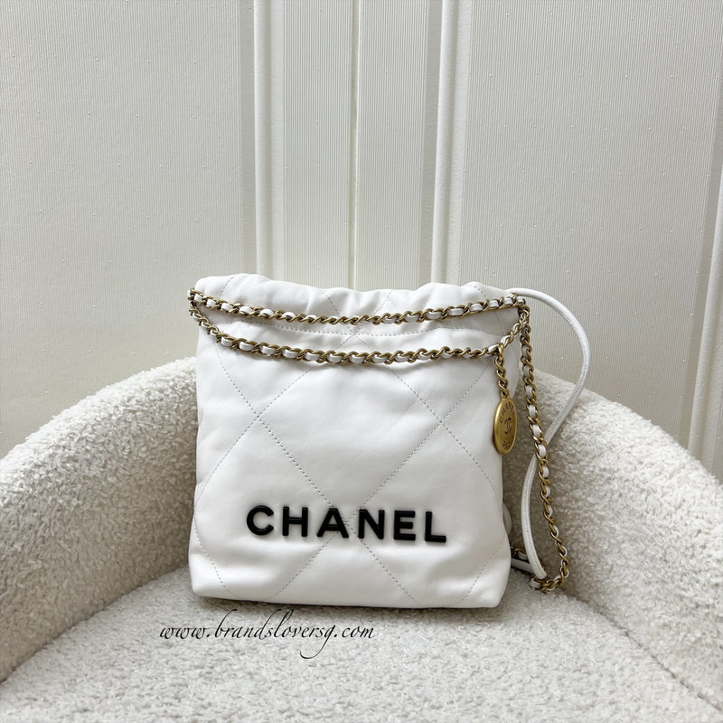 Chanel 22 Mini Hobo Bag in White Calfskin and GHW with Black Logo