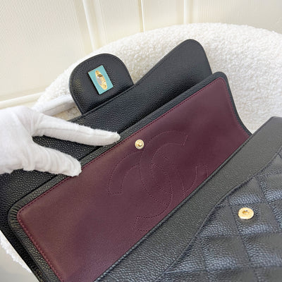 Chanel Jumbo Classic Flap CF in Black Caviar and GHW