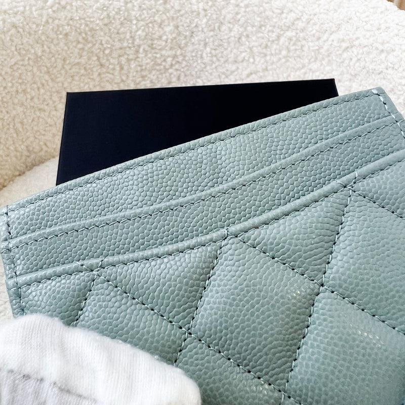 Chanel Classic Flat Card Holder in Seafoam Green Caviar LGHW