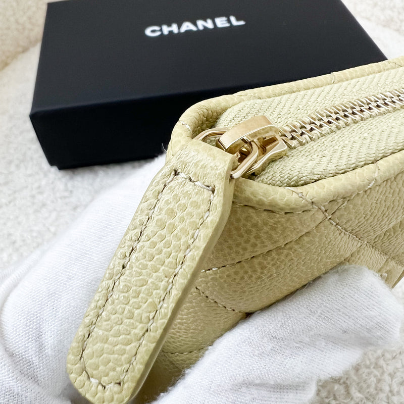 Chanel Classic Zippy Card Holder in Yellow Caviar LGHW