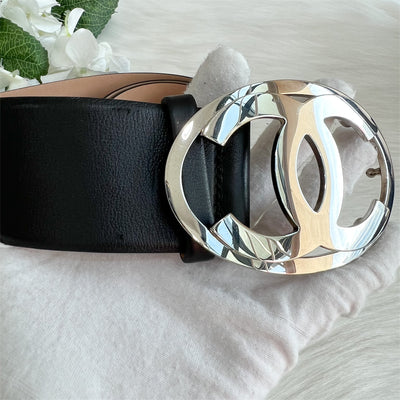 Chanel Belt in Black Leather SHW