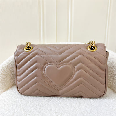 Gucci Marmont Small Flap in Dusty Pink Calfskin AGHW