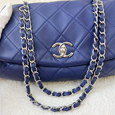 Chanel Seasonal Dumpling Fold Flap Bag in Blue Calfskin SHW