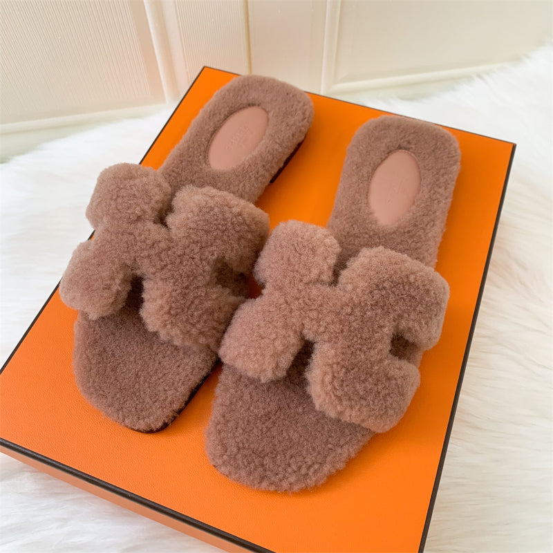 Hermes Teddy Bear Oran Sandals in Fur Size 36