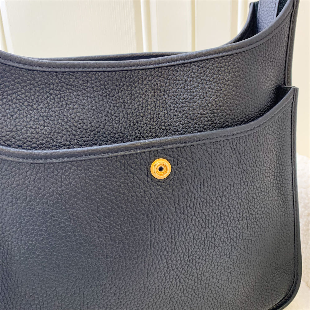 Evelyne leather crossbody bag Hermès Black in Leather - 34110099