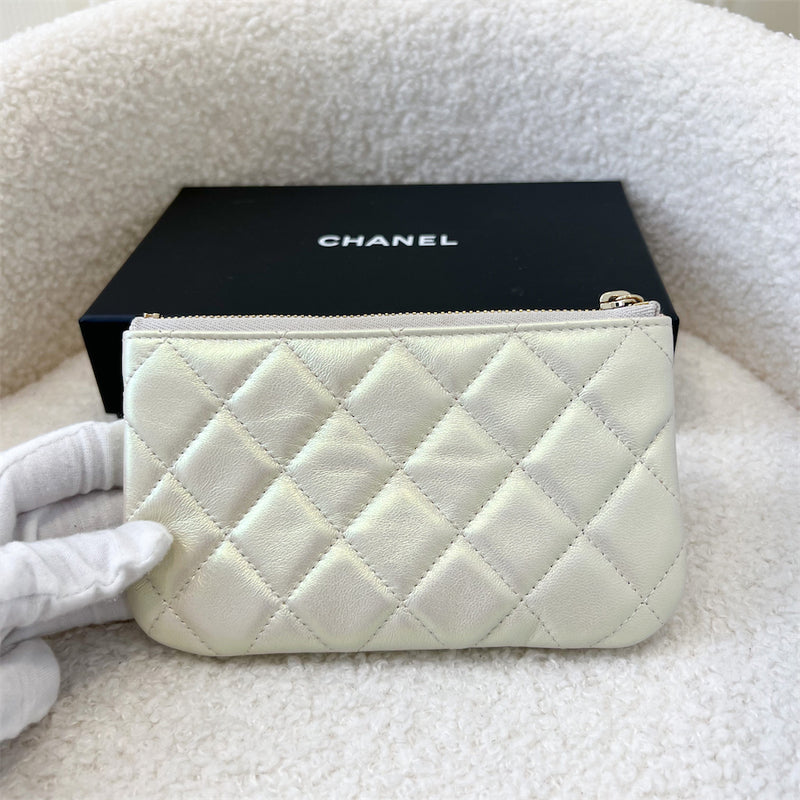 Chanel Mini O-Case in Iridescent White Lambskin LGHW