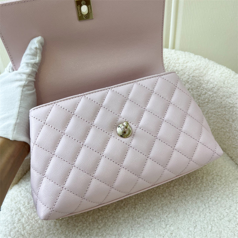 Chanel Small 24cm Coco Handle in 22P Pink Caviar LGHW