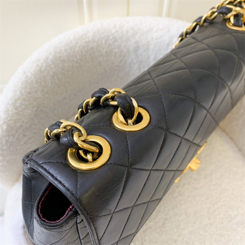 Authentic Vintage Chanel XL CC Maxi Black Lambskin – The Neon Gypsy Shopping