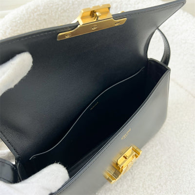 Celine Triomphe Shoulder Bag in Black Shiny Calfskin GHW
