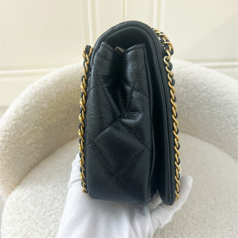 Chanel 22B Medium (25cm) Seasonal Chain Flap in Black Caviar GHW