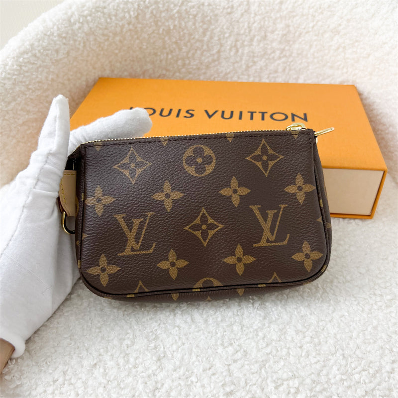 LV Mini Pochette Accessoires in Monogram Canvas GHW