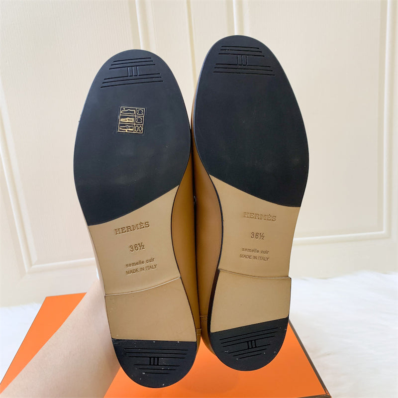 Hermes Colette Loafer in Beige Dore Calfskin and GHW Sz 36.5