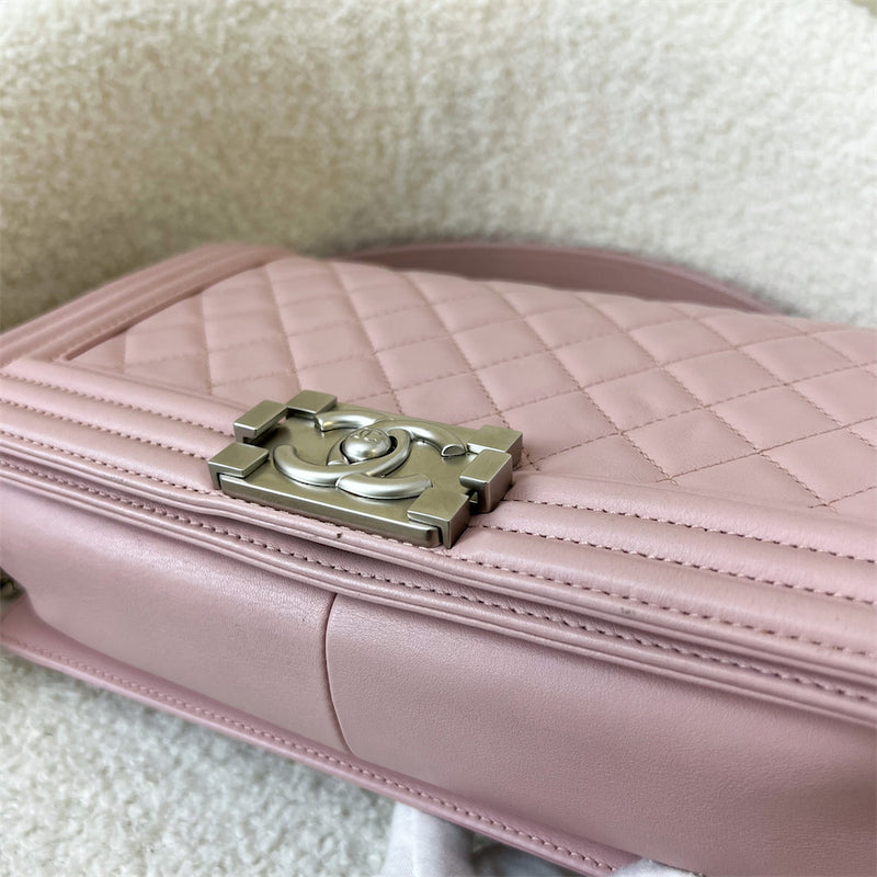 Chanel Medium 25cm Boy Flap in Pink Lambskin Matte SHW