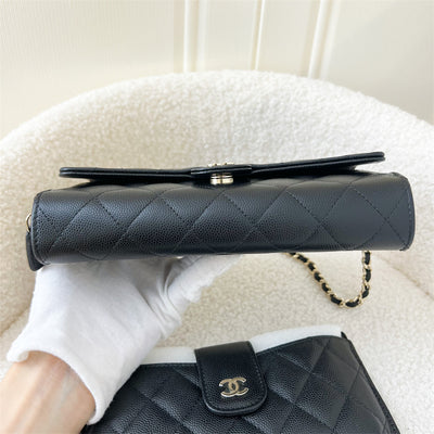 Chanel 21A WOC / Clutch with Chain in Black Caviar LGHW