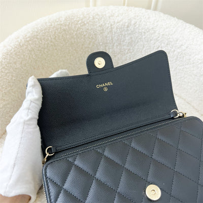 Chanel 21A WOC / Clutch with Chain in Black Caviar LGHW