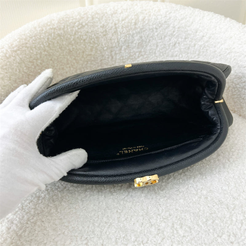 Chanel Timeless Kisslock Clutch in Black Caviar GHW