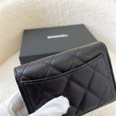 Chanel Classic XL Snap Card Holder in Black Calfskin LGHW