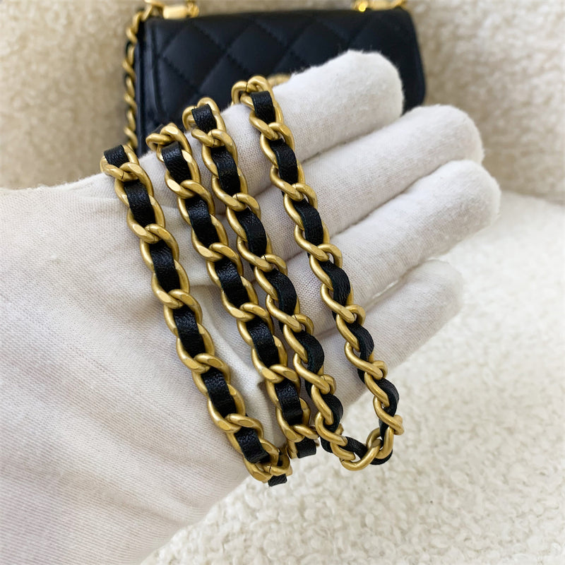 Chanel 22B Top Handle Mini Clutch with Chain in Black Lambskin LGHW