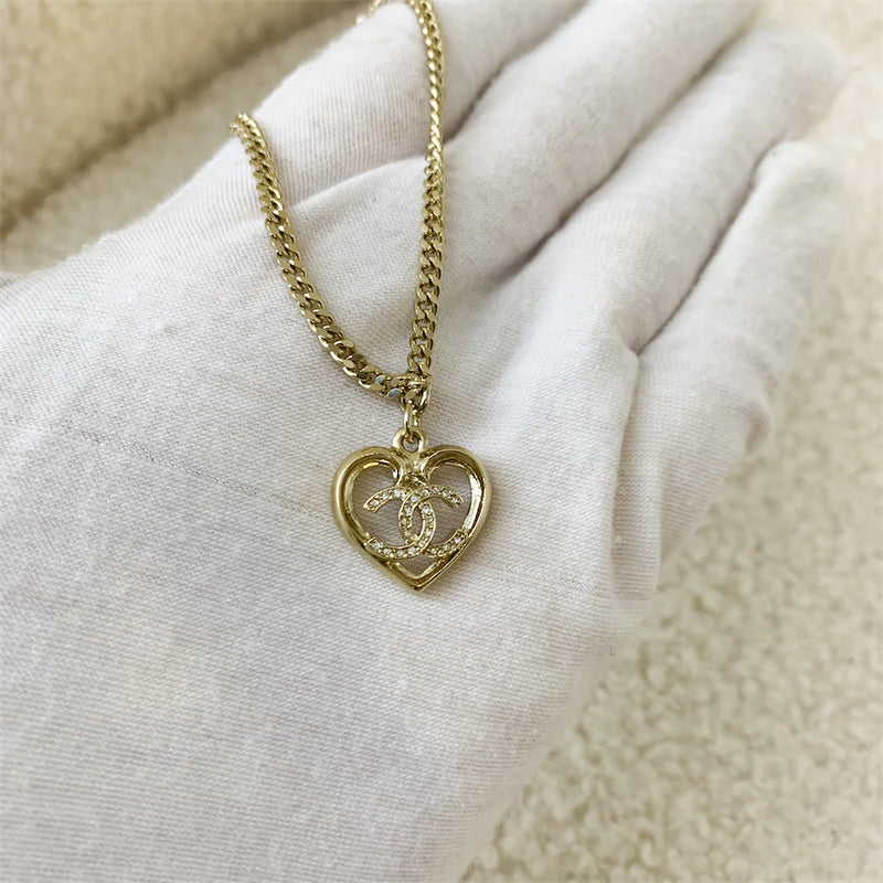 Chanel 23C Heart Bracelet in LGHW