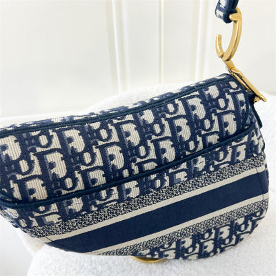 Dior Medium Saddle Bag in Dark Blue Oblique Canvas AGHW