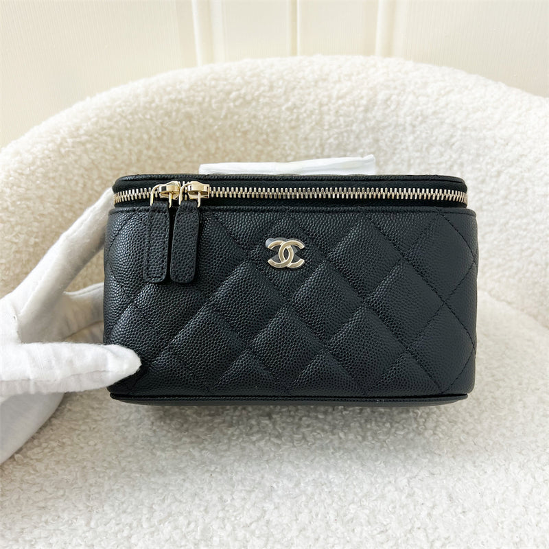 Chanel 22C Small Vanity in Black Caviar and LGHW